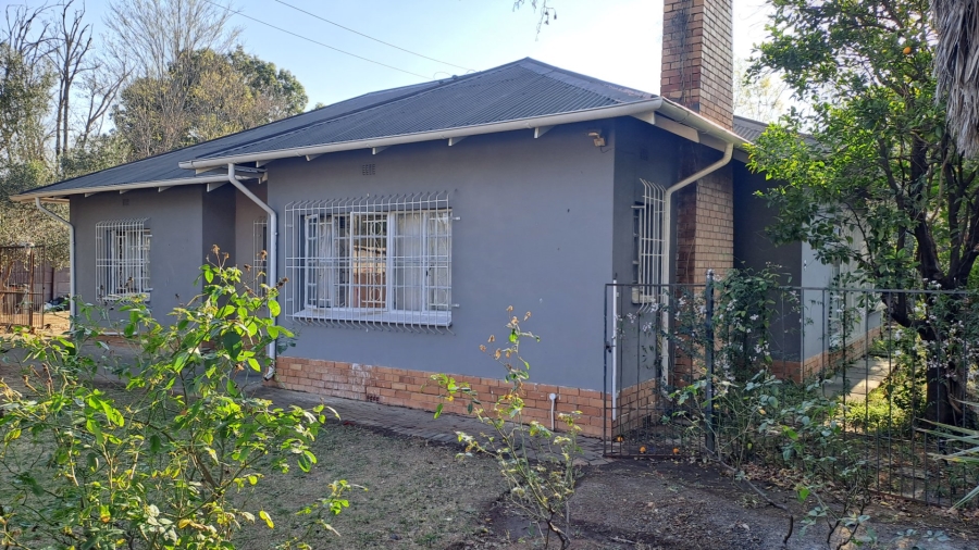 5 Bedroom Property for Sale in Park West Free State